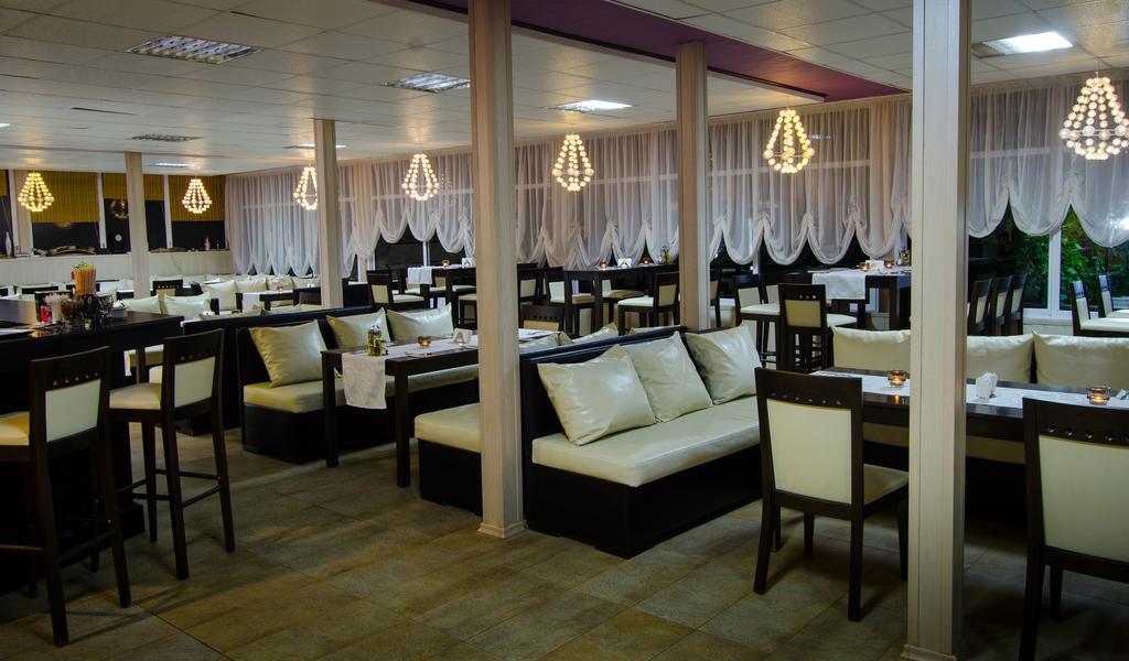Tropics Hotel Sveti Vlas Exterior photo