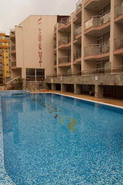 Tropics Hotel Sveti Vlas Exterior photo